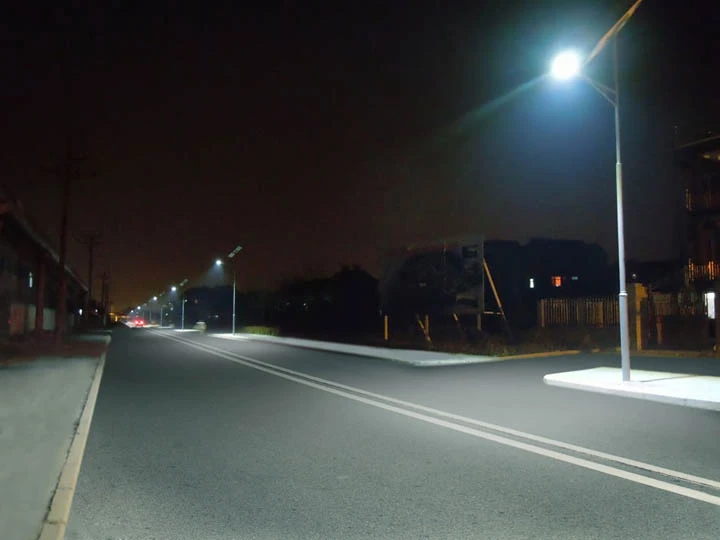 6M 30W Solar Street Lights